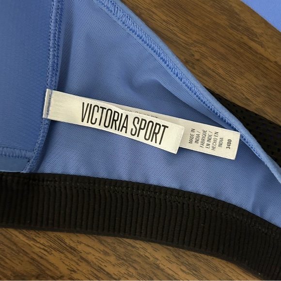 ❤️Victoria Secret Sports Bra 34DD - Picture 3 of 4